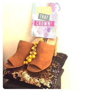 🌼🌼Ladies Suede Blocked Chunky Heels🌼